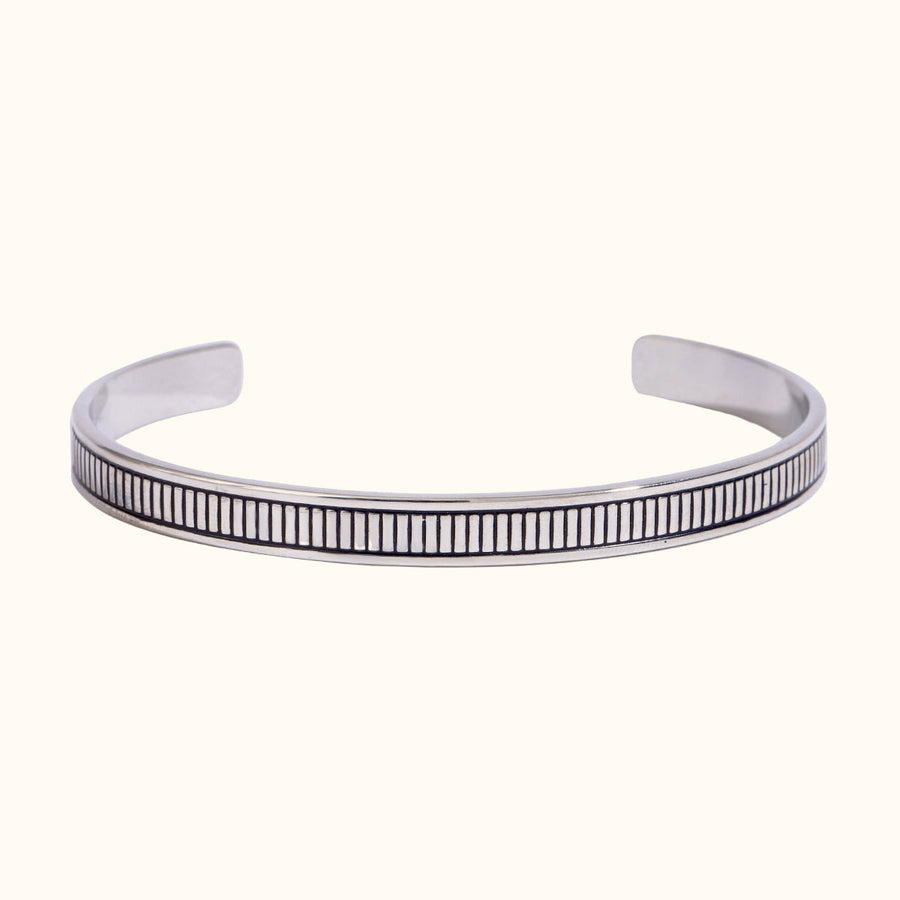 Chic Minimalist Elegance