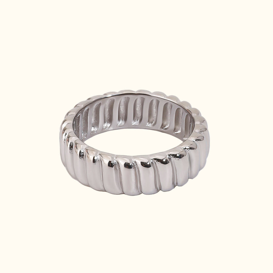 Radiance in Rippled Elegance