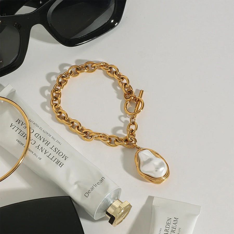 Oceanic Elegance Charm