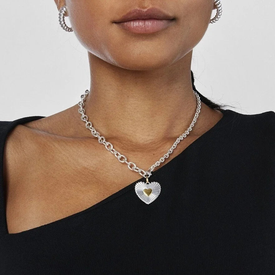 Serenade of Hearts Chain