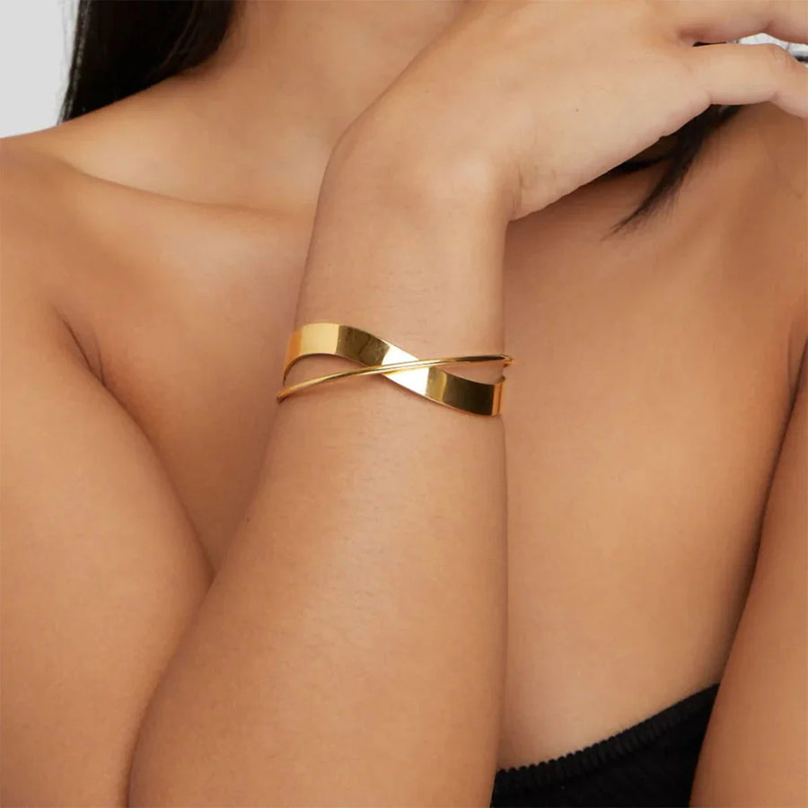 Infinity Flow Cuff