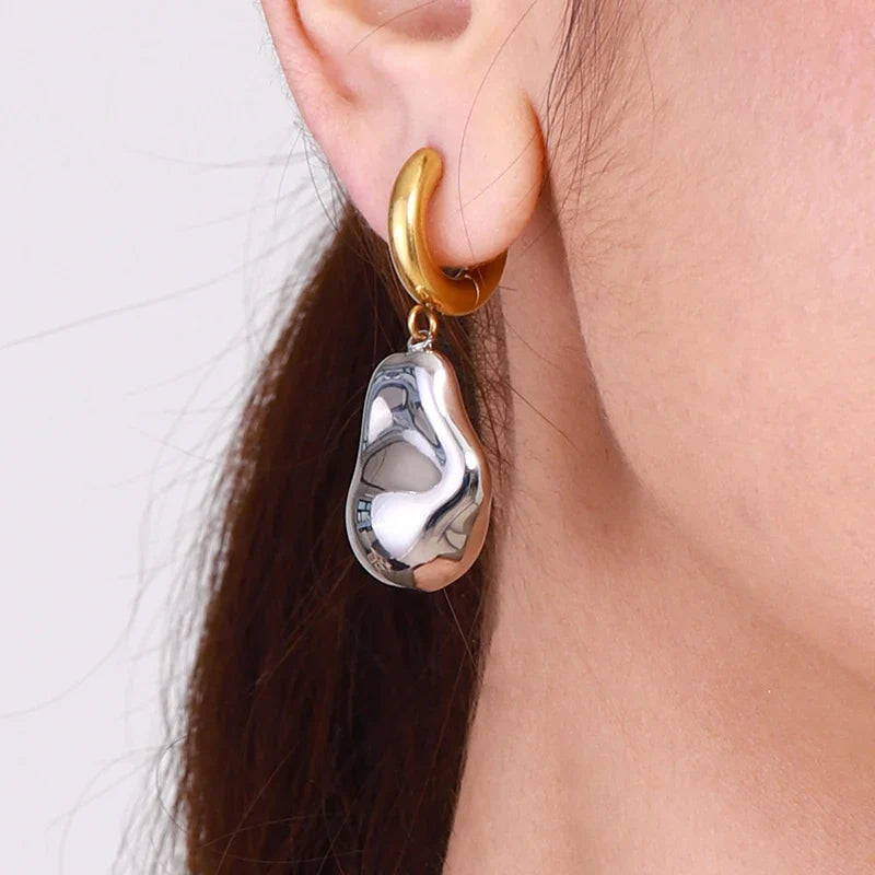 Chic Abstract Teardrop Earrings