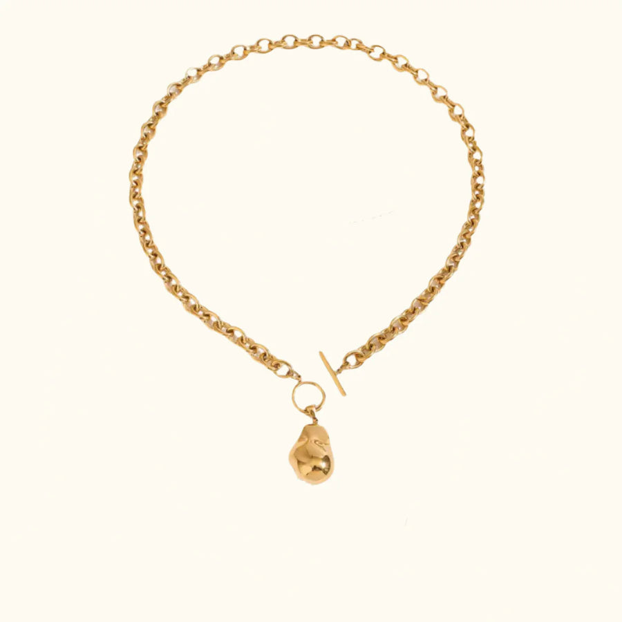 Elegantly Molded Teardrop