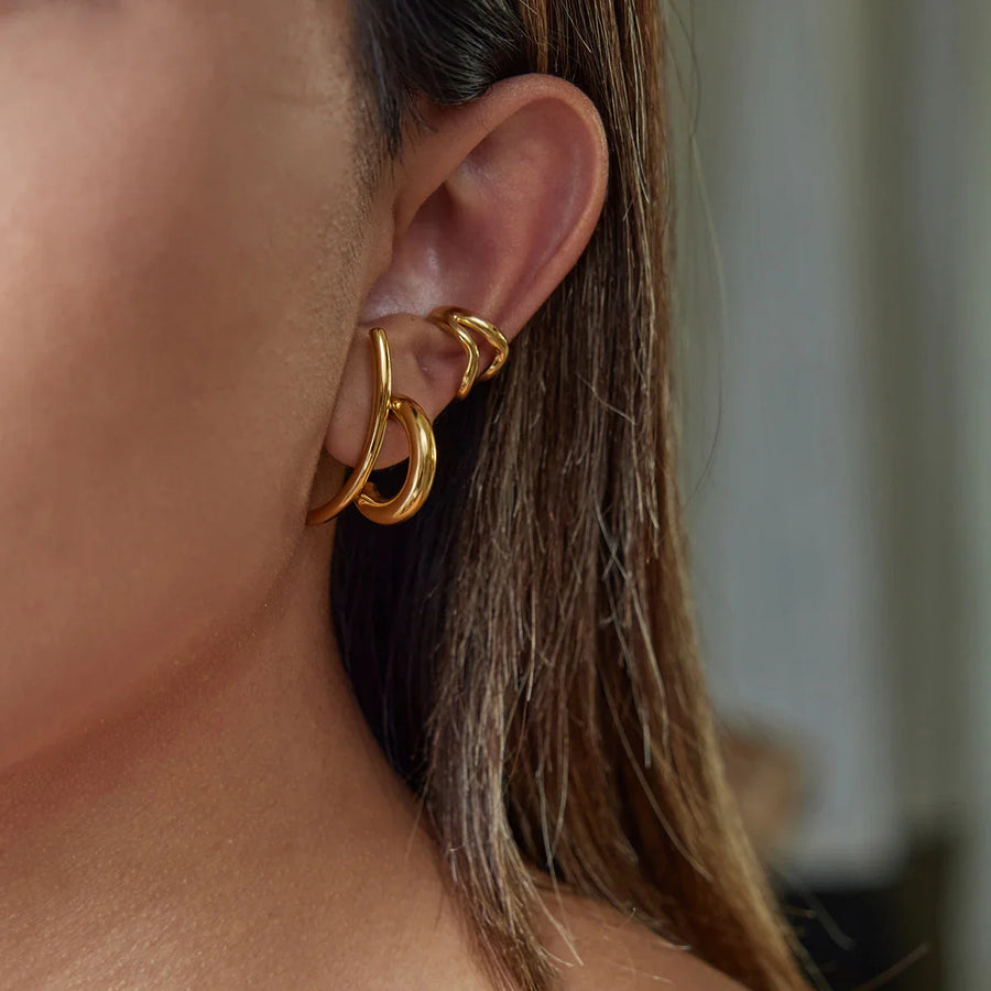 Elegant Fluid Curves